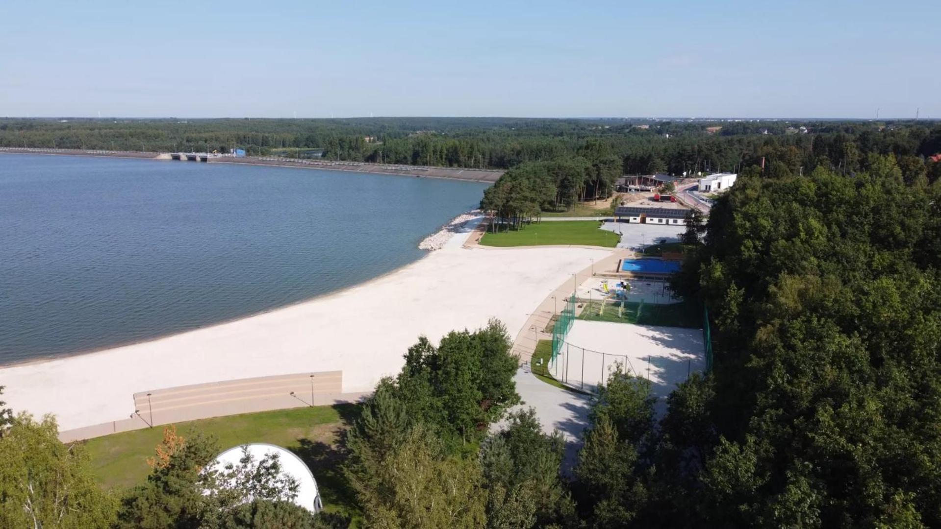 Europa22 Apartament "Sen Jak W Pieciogwiazdkowym Hotelu" - Centrum Miasta Tomaszów Mazowiecki Exterior foto